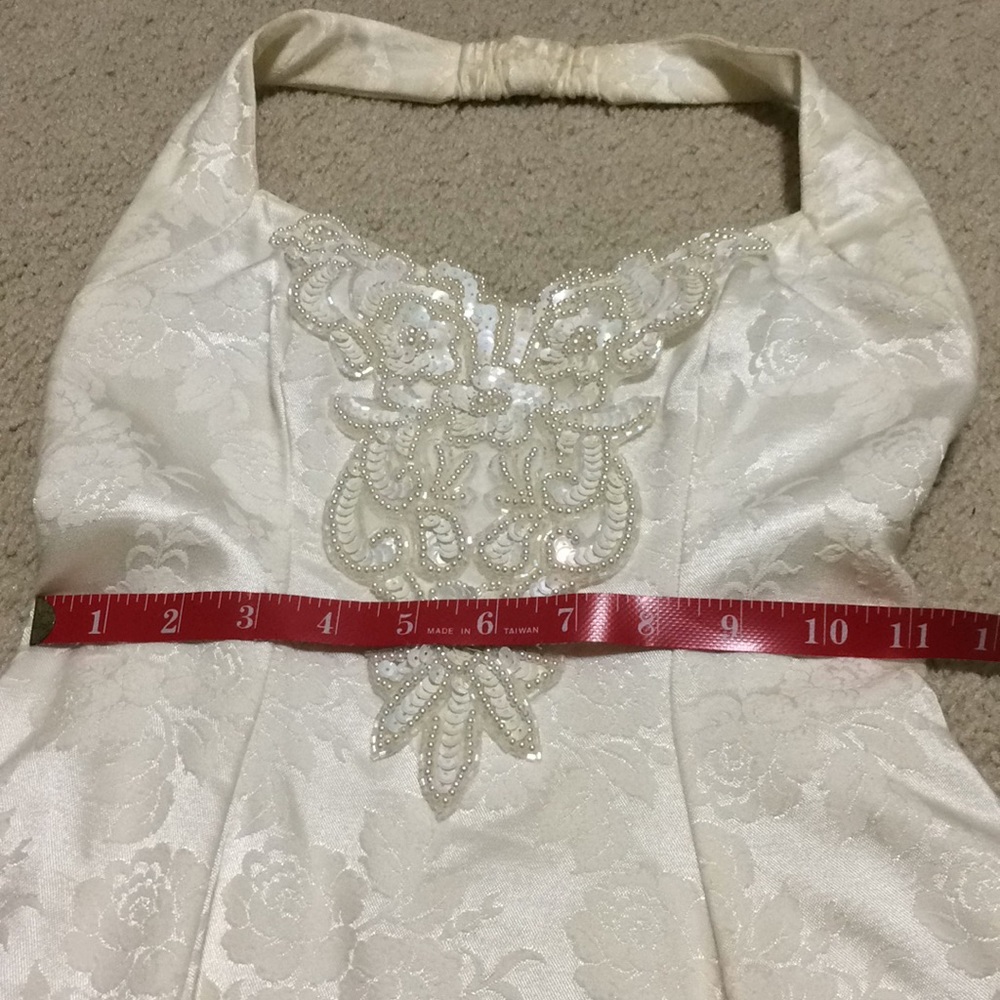 Ivory Halter Dress - Picture 7 of 7